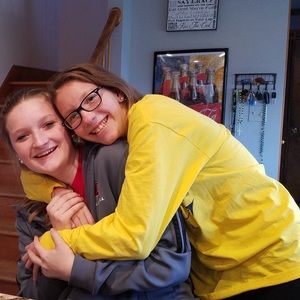 Meet your Posher, Ella